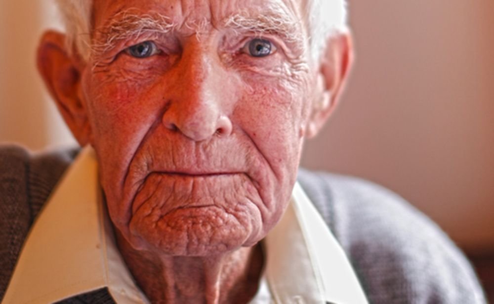 How Old Is Saitama in Overlord? Lets Find Out